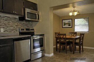 882 Prim Dr in Orlando, FL - Building Photo - Building Photo