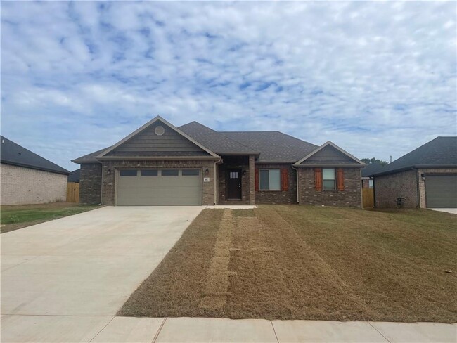 882 Sugar Lf St in Prairie Grove, AR - Foto de edificio - Building Photo