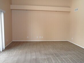 687 S Sahuaro Dr in Gilbert, AZ - Building Photo - Building Photo