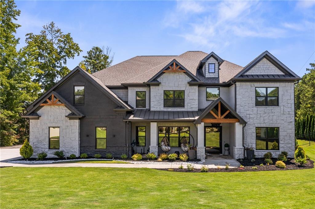 2641 Camp Branch Rd in Buford, GA - Building Photo