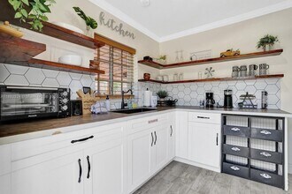 6300 Flagler St in Hollywood, FL - Building Photo - Building Photo