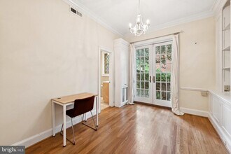 1225 30th St NW in Washington, DC - Building Photo - Building Photo
