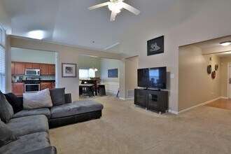 1033 Gather Dr in Lawrenceville, GA - Building Photo - Building Photo