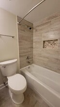 726 Eglin Pkwy in Fort Walton Beach, FL - Building Photo - Building Photo