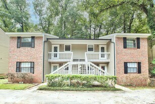 2913 Woodrich Dr in Tallahassee, FL - Building Photo