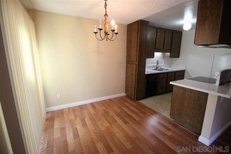 9528 Carroll Canyon Rd in San Diego, CA - Building Photo - Building Photo