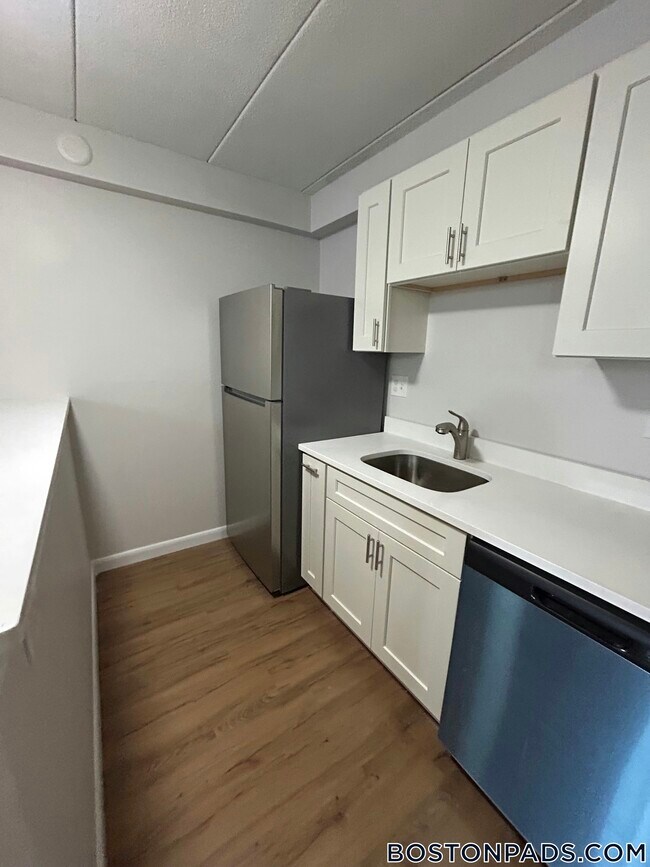 30 Normandy Ave in Cambridge, MA - Building Photo - Building Photo