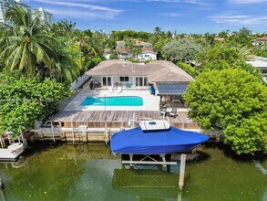 1912 NE 119th Rd in North Miami, FL - Building Photo - Building Photo