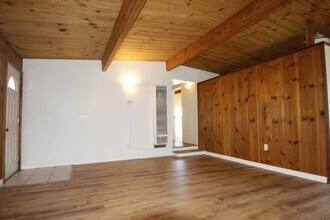 5100 Newanga Ave in Santa Rosa, CA - Building Photo - Building Photo