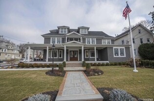 444 New York Ave in Huntington, NY - Building Photo