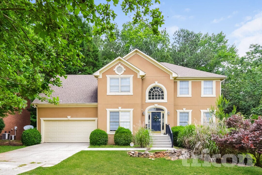 5345 Cameron Forest Pkwy in Alpharetta, GA - Building Photo