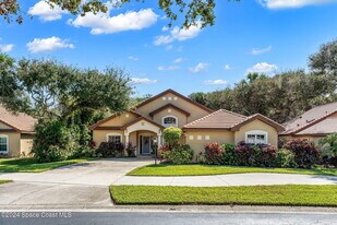 117 Caledonia Dr in Melbourne Beach, FL - Building Photo