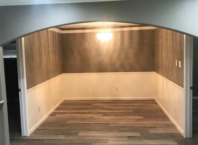 property at 2515 Jackson