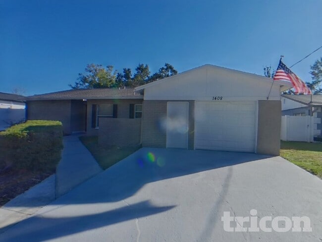 property at 1408 Highview Rd