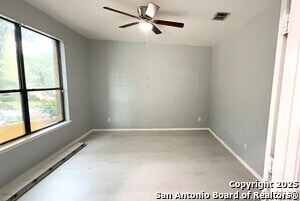 8106 Royal Field in San Antonio, TX - Building Photo - Building Photo
