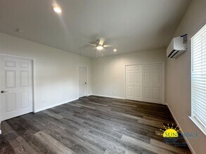 320 Lewis St in Fort Walton Beach, FL - Foto de edificio - Building Photo