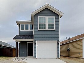 10512 Wild Oak Dr in Fort Worth, TX - Building Photo