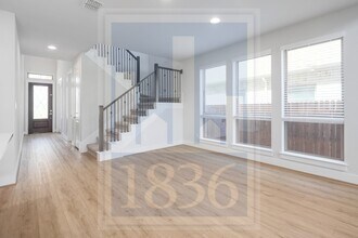 117 Shadduck Wy in Liberty Hill, TX - Building Photo - Building Photo