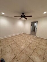 871 W 37th St, Unit 1 in Norfolk, VA - Building Photo - Building Photo