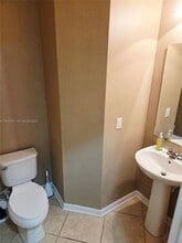 9181 Shepton St in Orlando, FL - Building Photo - Building Photo