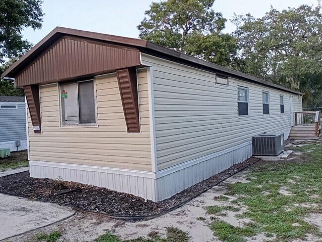14006 Bluegill Ln in Hudson, FL - Building Photo - Building Photo