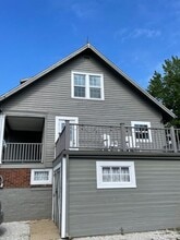 1003 E Samuel Ave in Peoria Heights, IL - Building Photo - Building Photo