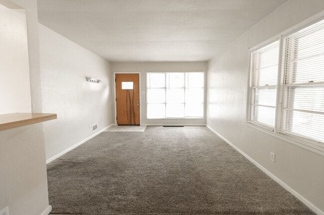 1803 Sunrise Dr in Columbia, MO - Building Photo - Building Photo