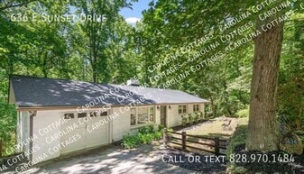 636 E Sunset Dr in Hendersonville, NC - Building Photo