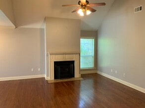 144 Breckenridge Dr in Oxford, MS - Foto de edificio - Building Photo