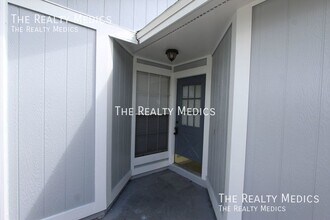 153 Becky Thatcher Ct in Orlando, FL - Building Photo - Building Photo