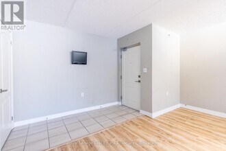 1460 Main St E in Milton, ON - Building Photo - Building Photo