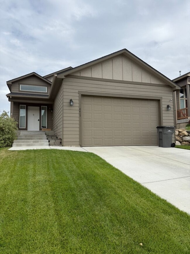 property at 4413 S Ponderosa Ln