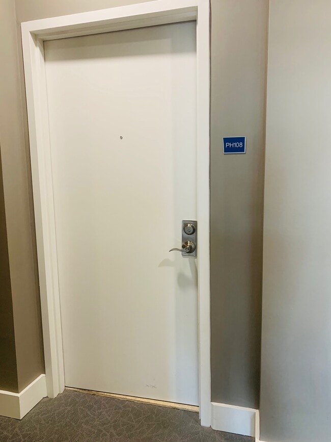 property at 2275 Biscayne Blvd