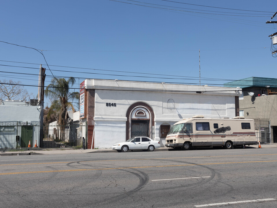 My Angel in North Hills, CA - Foto de edificio