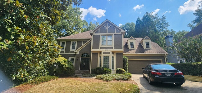 Room in House on Wynfair Dr in Marietta, GA - Building Photo - Building Photo