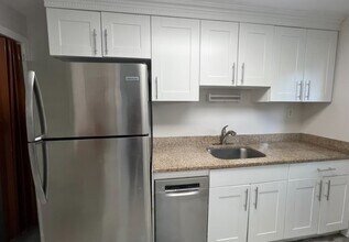 15 Myrtle St in Cranford, NJ - Building Photo - Building Photo