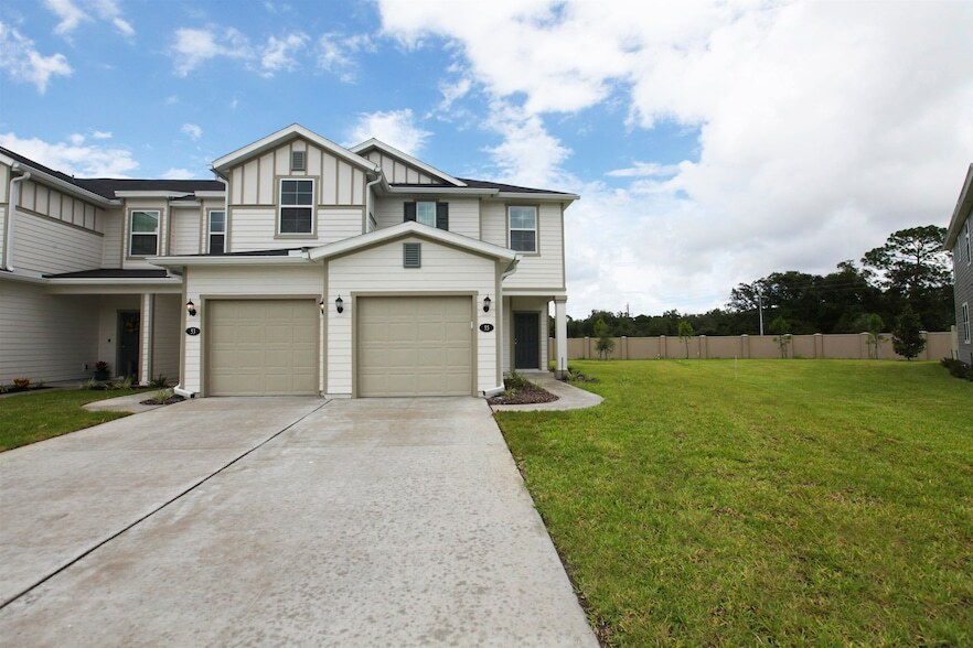 55 Great Star Ct, Unit 1 in St. Augustine Beach, FL - Building Photo