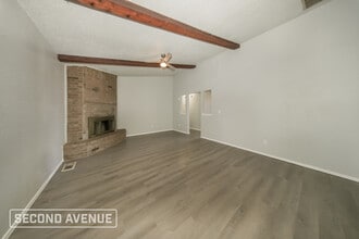 2621 SW 103rd St in Oklahoma City, OK - Building Photo - Building Photo