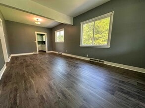 722 Rock St in Jackson, MI - Building Photo - Building Photo