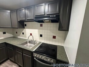 50 Franklin St, Unit 509 in Worcester, MA - Building Photo - Building Photo