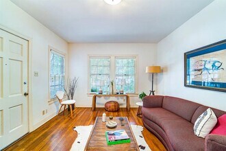 3502 Hollywood Ave in Austin, TX - Building Photo - Building Photo