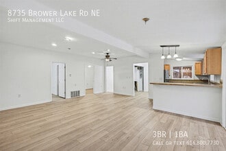 8735 Brower Lake Rd NE in Rockford, MI - Building Photo - Building Photo