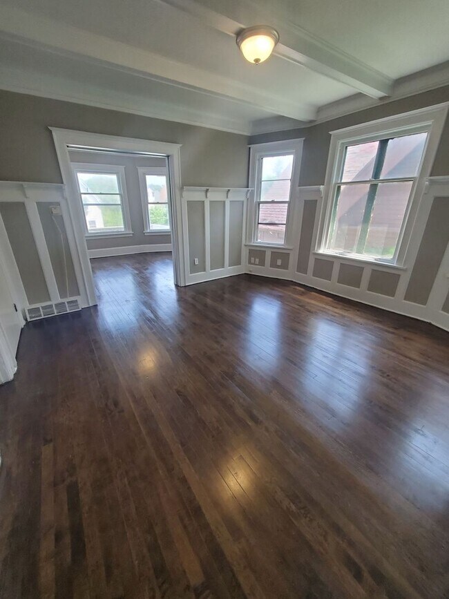 3919-3921 W Galena St, Unit 3921 Upper in Milwaukee, WI - Building Photo - Building Photo