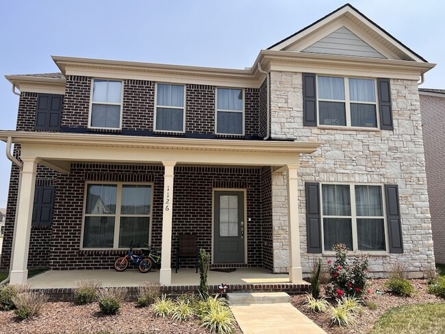 property at 1126 Carlisle Pl