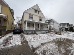 632 E 101st St in Cleveland, OH - Building Photo - Building Photo