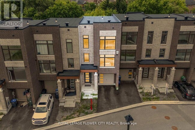 property at 38 Queenpost Dr