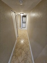 11176 W Sample Rd-Unit -76 in Coral Springs, FL - Foto de edificio - Building Photo