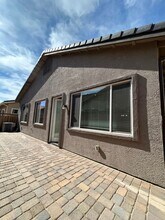 3039 Honey Arbor Wy in Sparks, NV - Building Photo - Building Photo