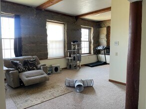 100 Bemis Rd in Fitchburg, MA - Building Photo - Building Photo