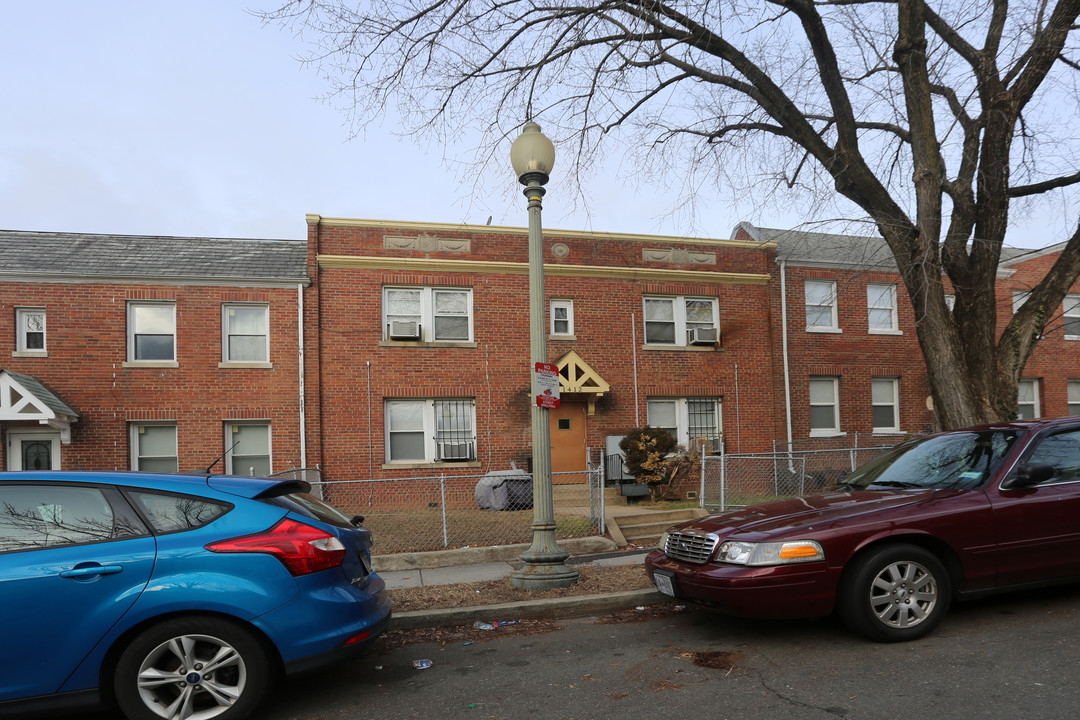 1412 Staples St NE in Washington, DC - Building Photo